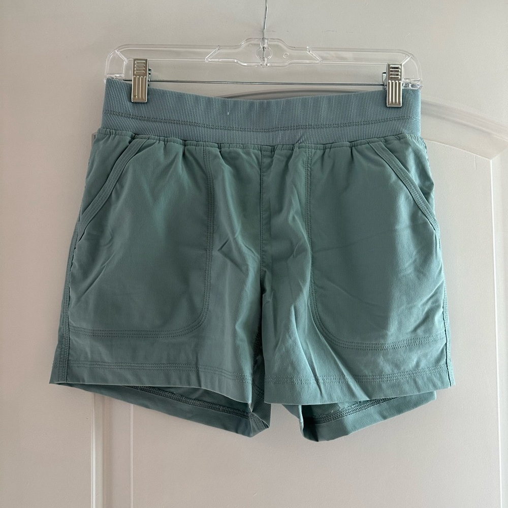 Title nine shorts NWOT